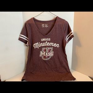 UMASS Amherst women’s t-shirt size m